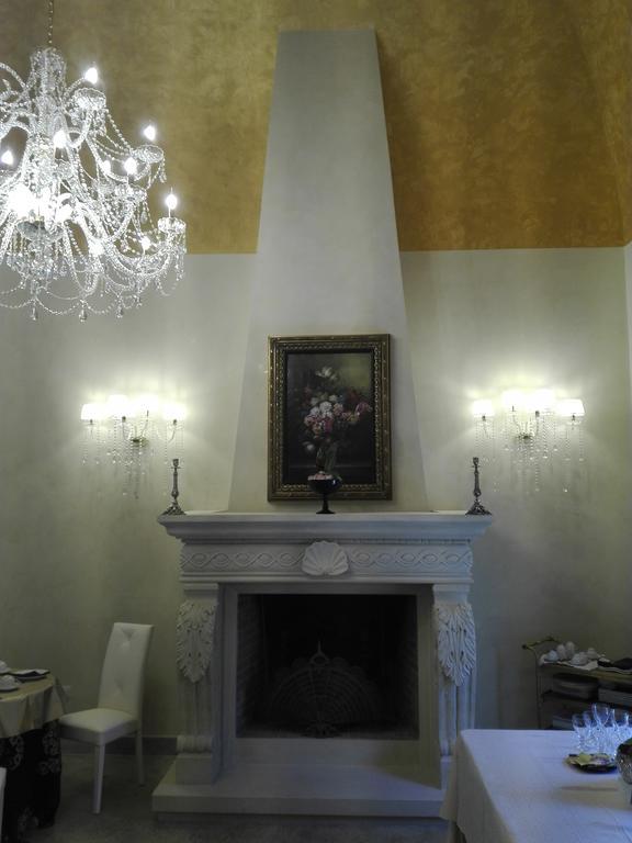 La Dimora Delle Rondini Bed & Breakfast Galatina Dış mekan fotoğraf